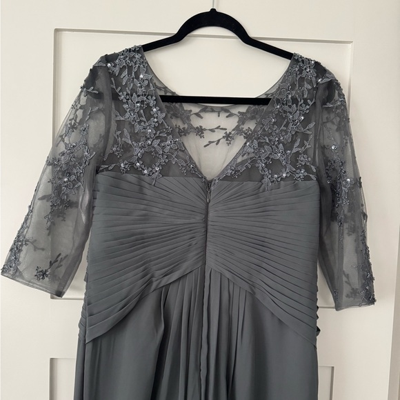 Steel Grey with Lace Detailing Mother of the Bride Dress - Picture 3 of 4